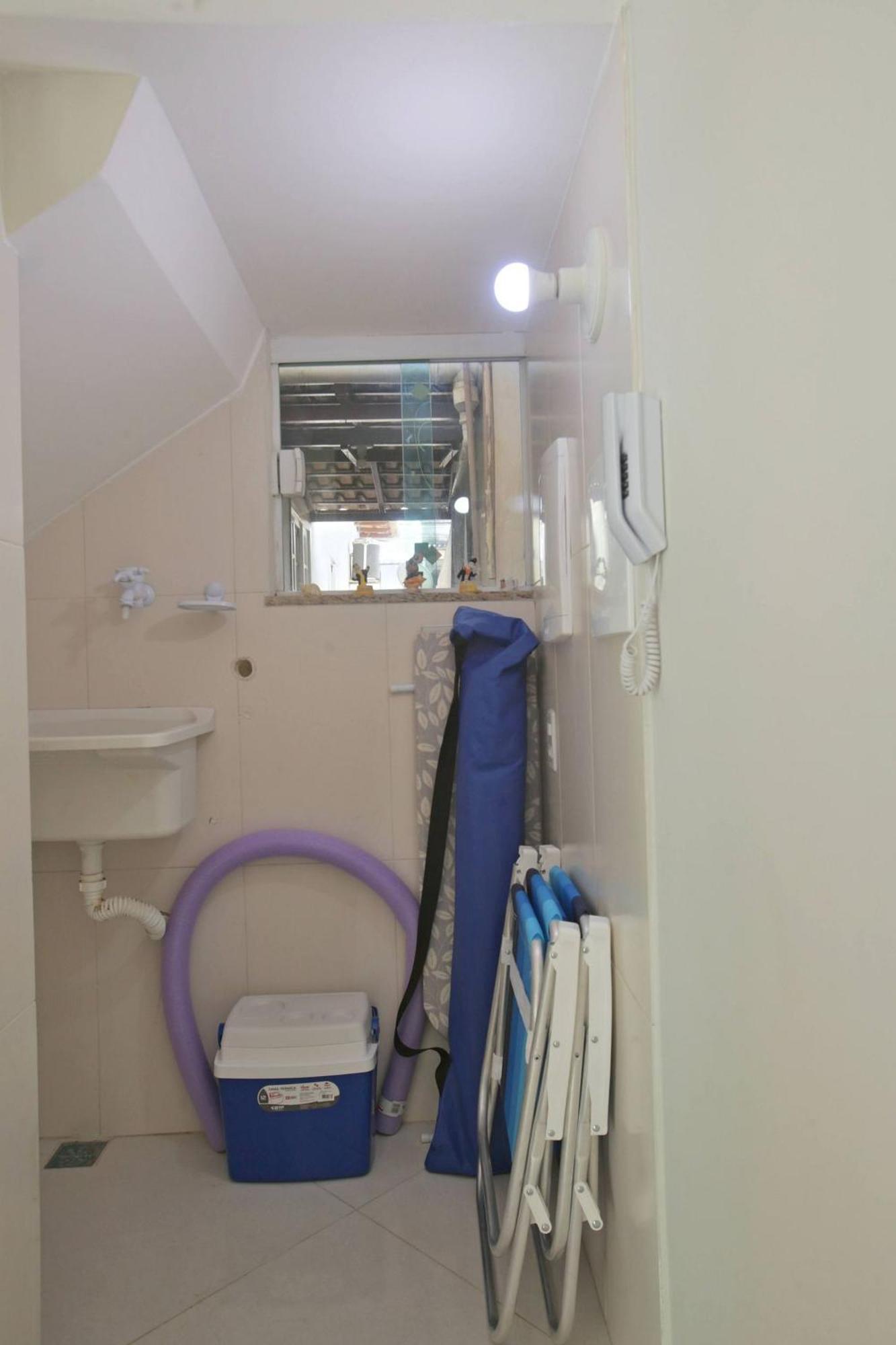 Estudio Com Ar Refrigerado A 300 M Praia Cabo Frio Bagian luar foto
