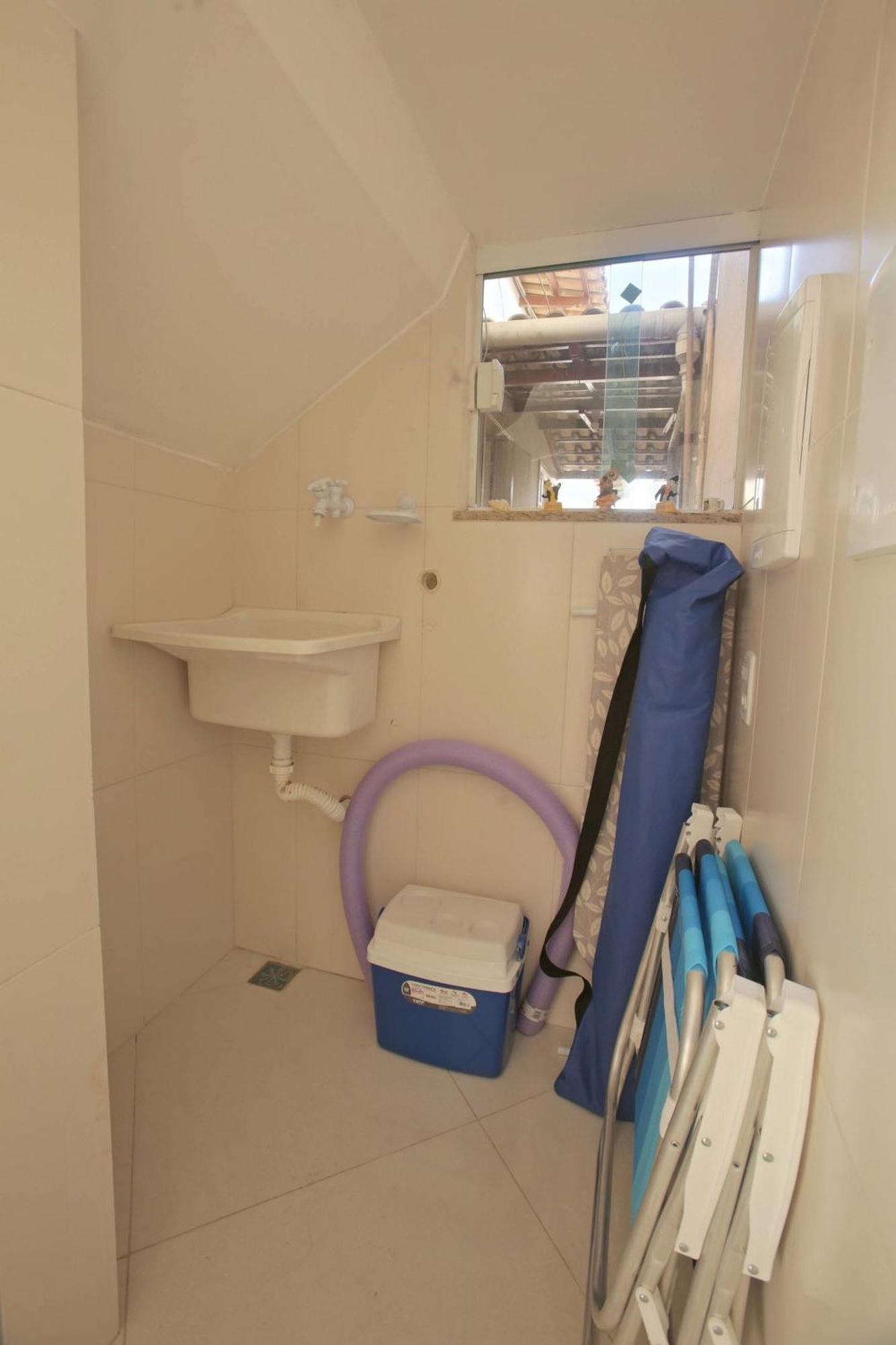Estudio Com Ar Refrigerado A 300 M Praia Cabo Frio Bagian luar foto