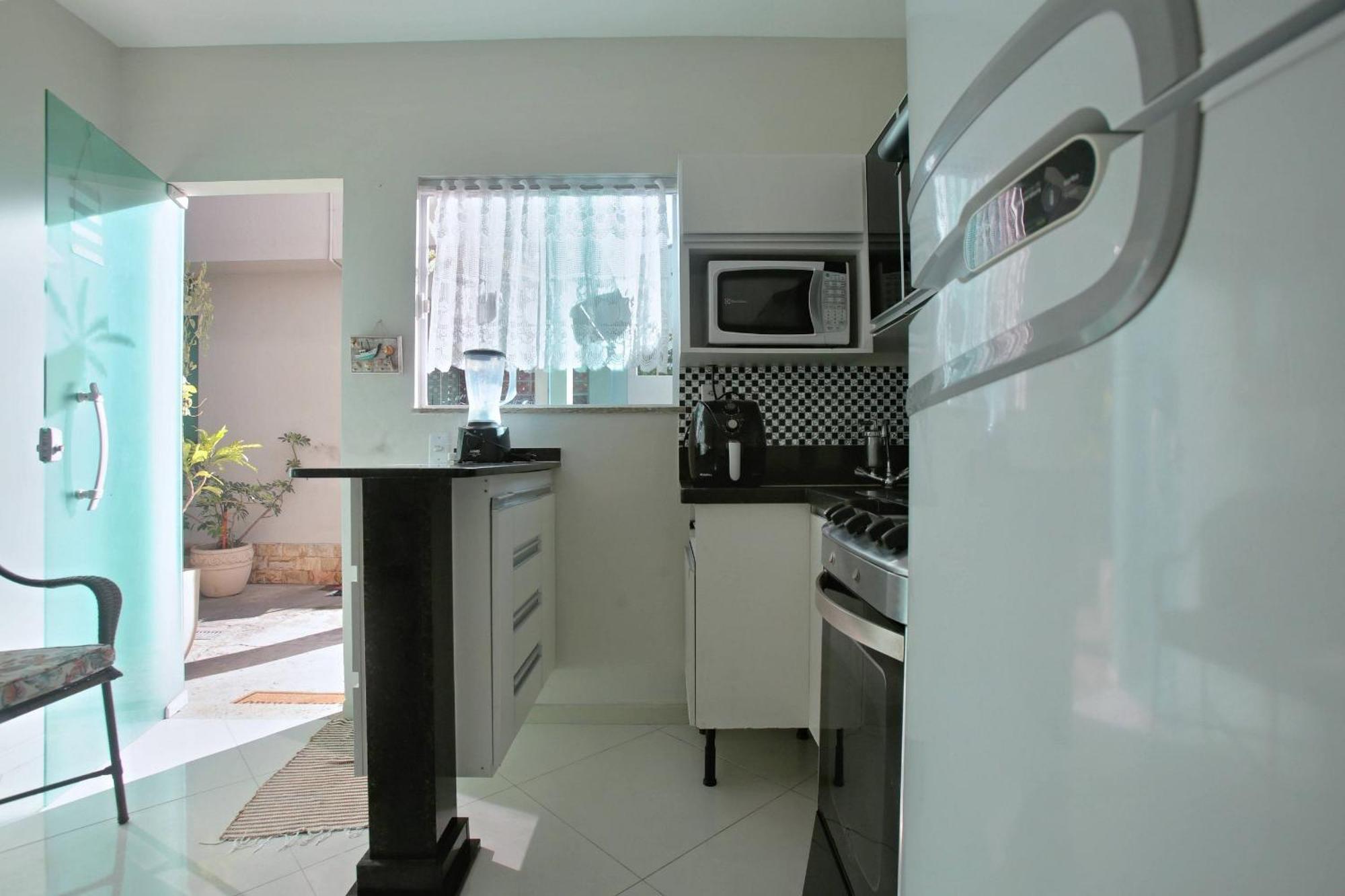 Estudio Com Ar Refrigerado A 300 M Praia Cabo Frio Bagian luar foto